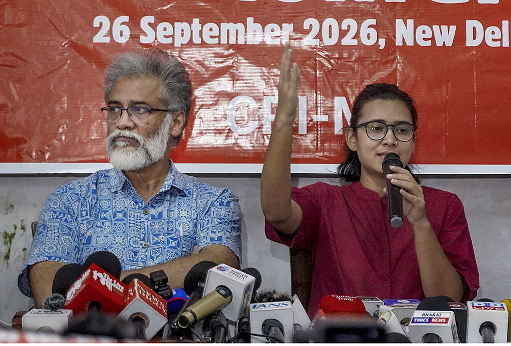 Neha Bora, Dipankar Bhattacharya address media in Delhi