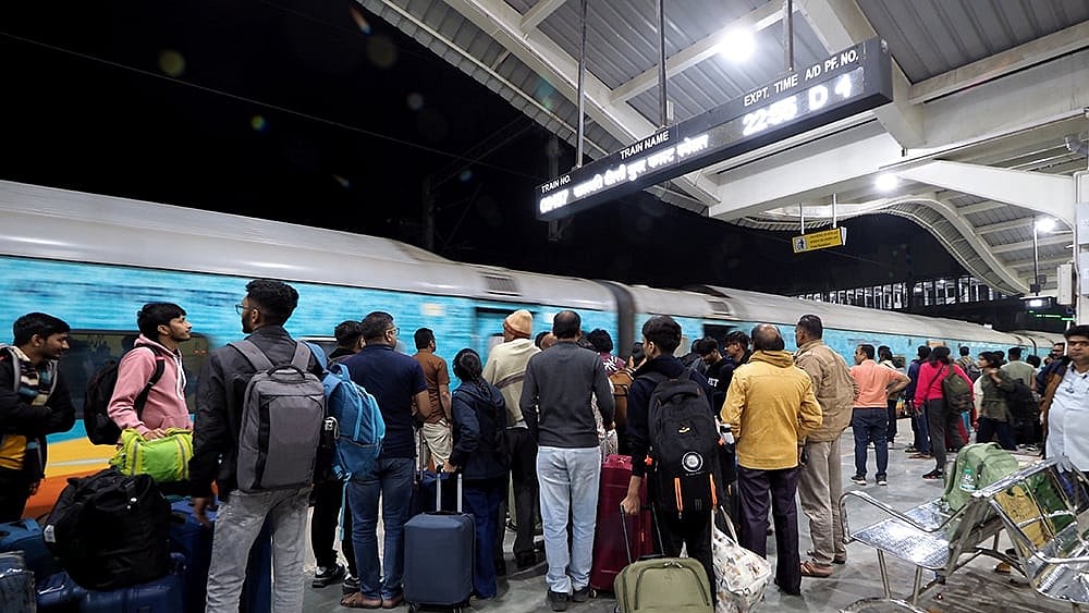 Indian Railways To Run 102 Special Trains For Dussehra, Diwali Rush - | Photo: PTI