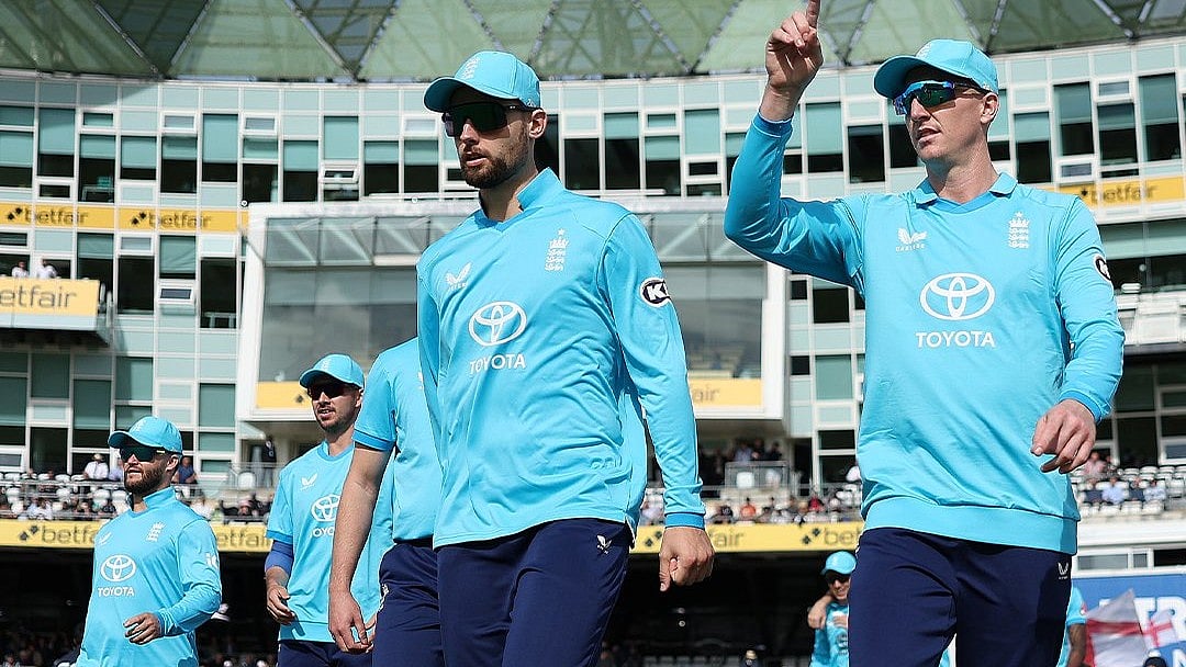 England and Sri Lanka meet at The Kia Oval for a winner-takes-all ODI series decider after splitting the opening two matches. - englandcricket/X