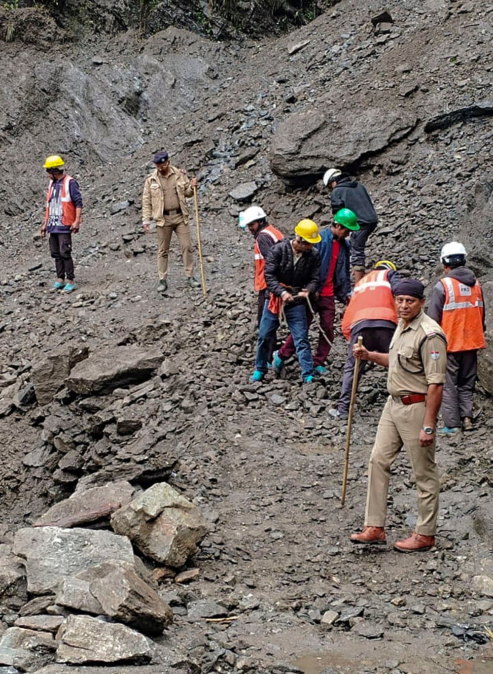 Landslide near the Chirbasa helipad