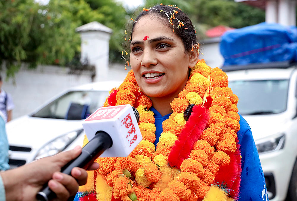 Asian Games medalists accorded welcome in Dharamshala