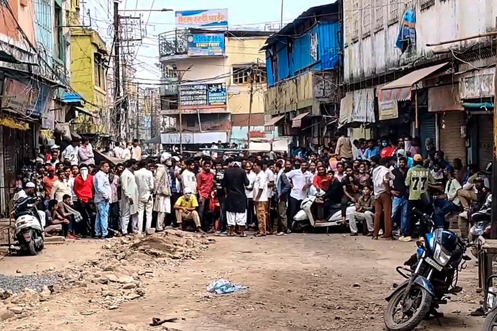 Stone Pelting Ujjain