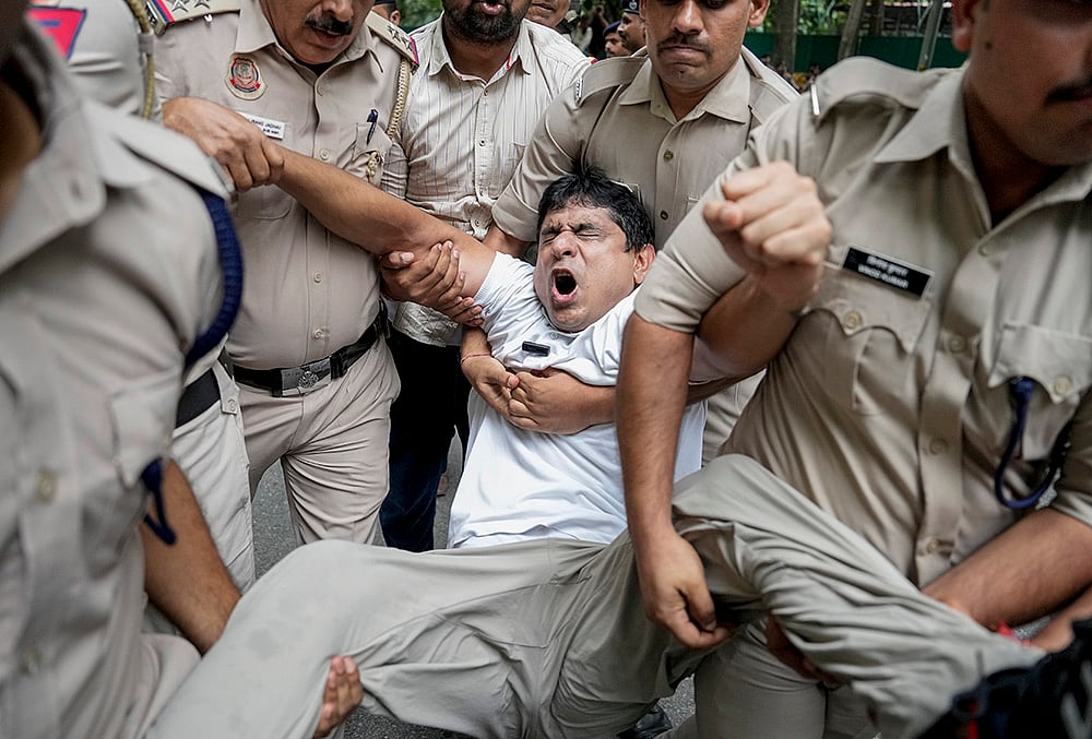 IYC protest against  CEC Gyanesh Kumar 