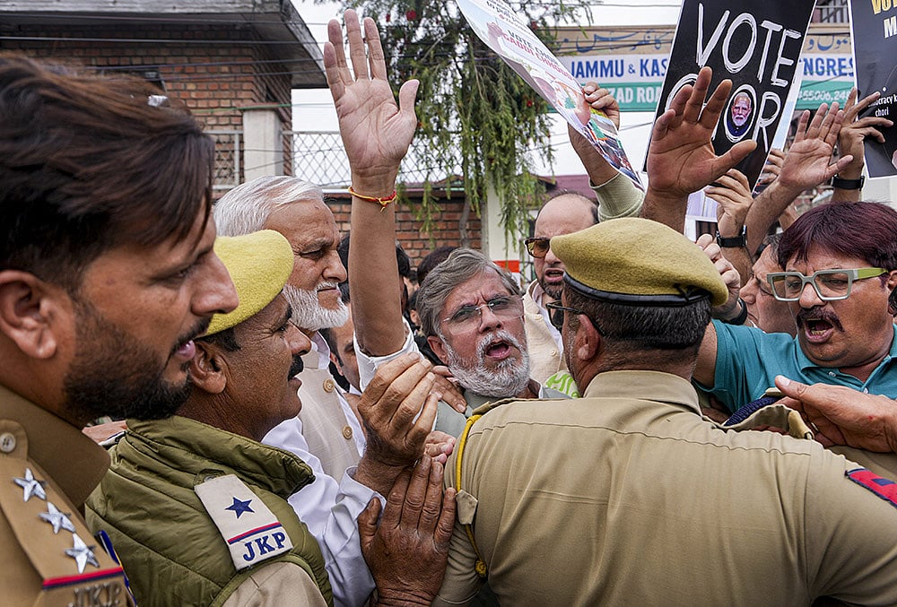 Protest in Srinagar