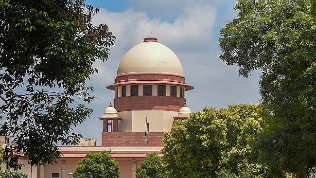 SC notice on plea challenging detention order against accused in fake Remdesivir case - null