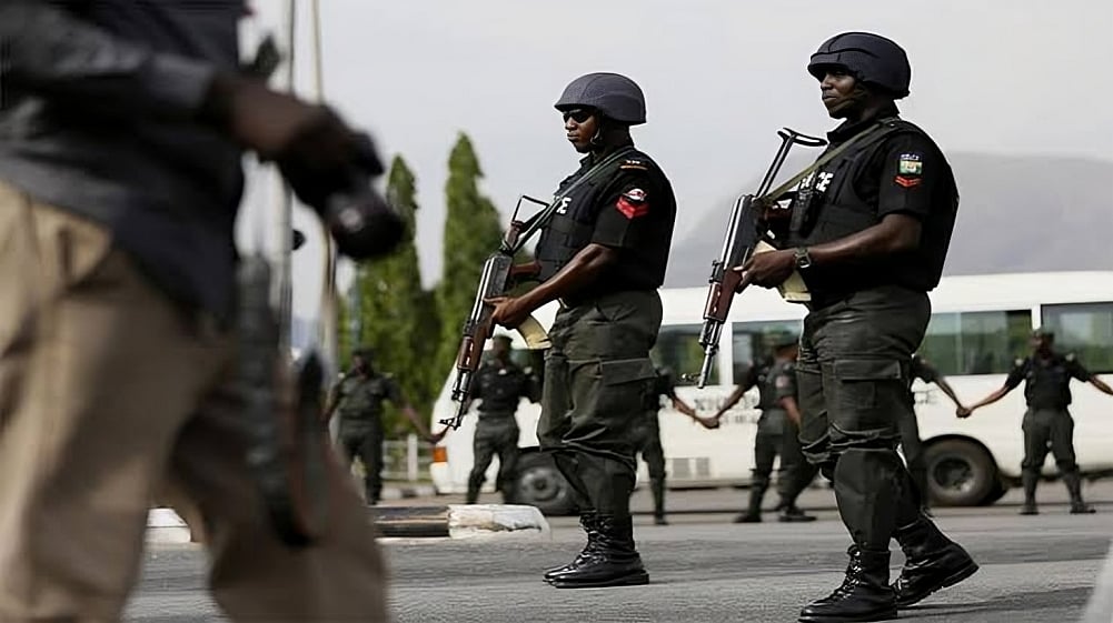 28 human skulls and bones were recovered from suspected criminal camps in Abia’s Umunneochi forests. - X