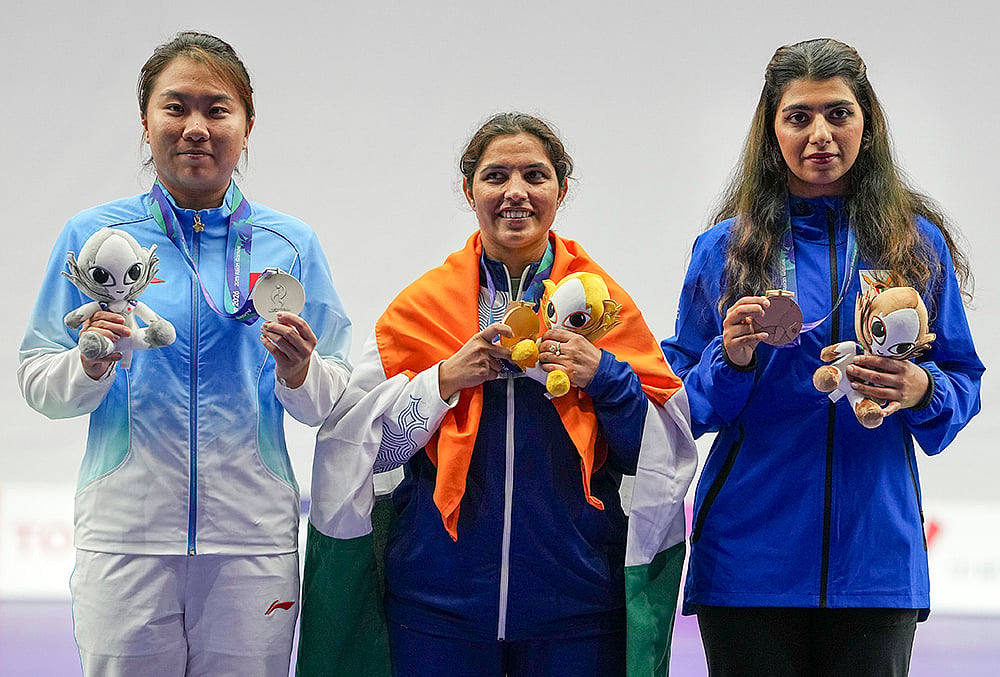 First Indian woman to win trap shooting gold