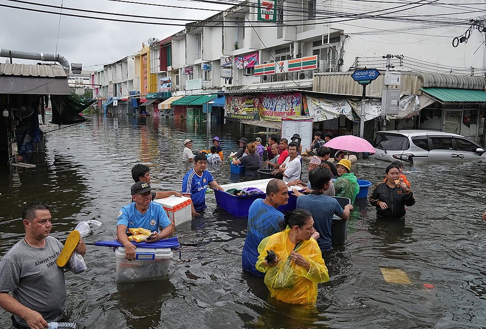 Thailand flood affected provinces