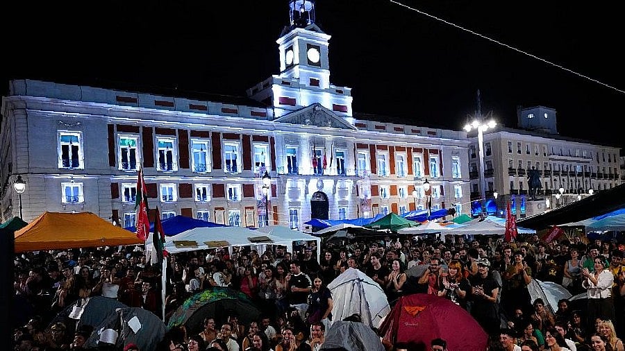 Housing Protesters Camp In Madrid’s Puerta del Sol Following A Demonstration Against Evictions And Spain’s housing crisis -  | RTVE / EFE
