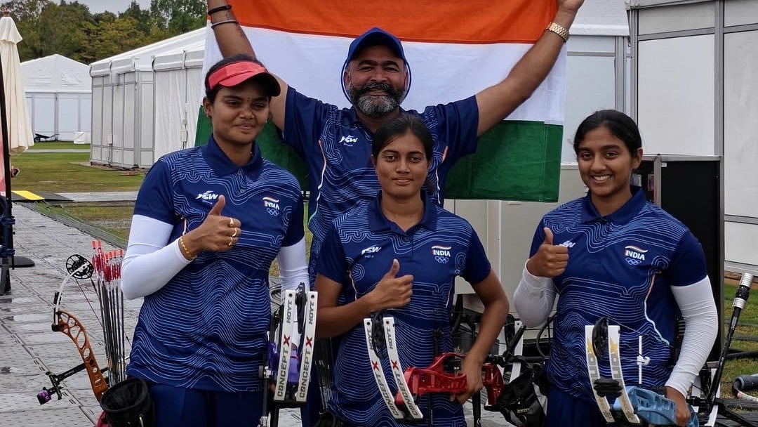 imrahultrehan/X : Jyothi Surekha Vennam, Chikitha Taniparthi, and Prithika Pradeep secured India's first archery gold at the Aichi-Nagoya Asian Games.