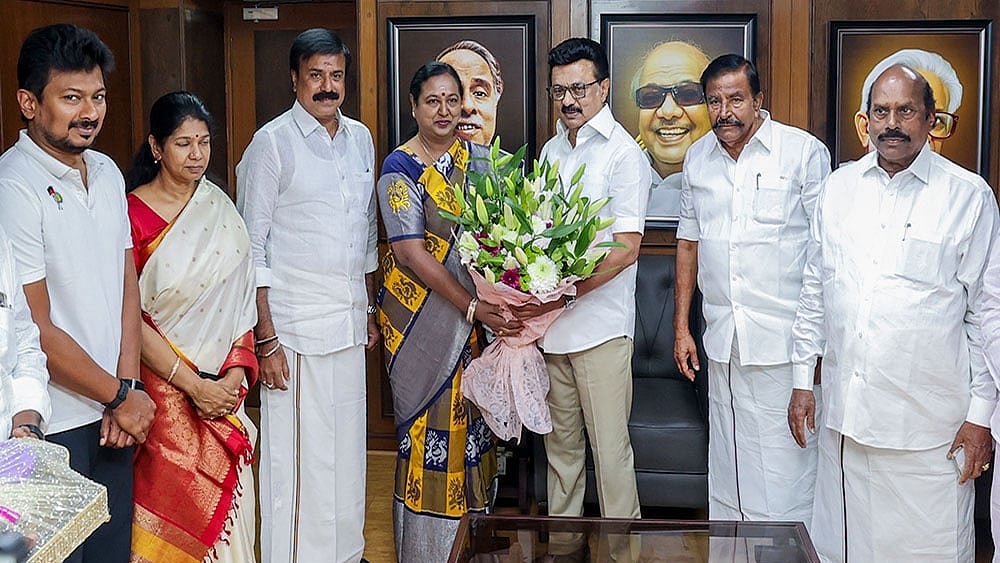 DMK MP Writes To PM Seeking Probe Into Luxury Trips By 336 Railway Officials With Spouses - | Photo: PTI