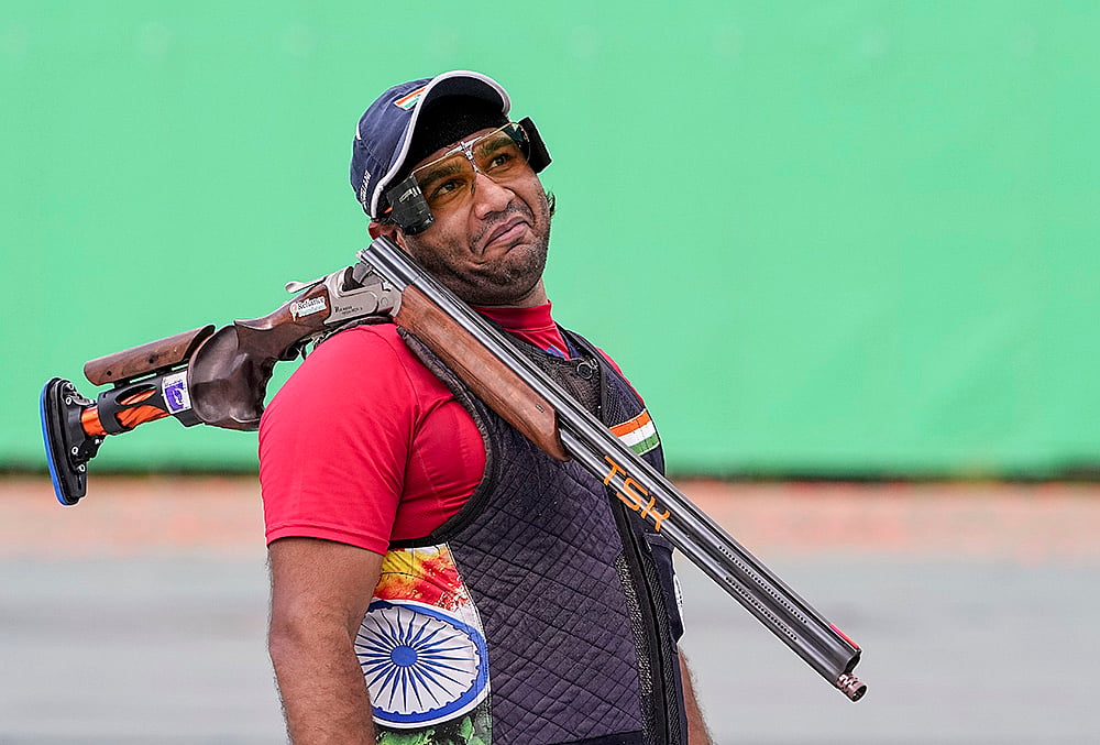Neeru Dhanda Kynan Chenai trap shooting gold photos