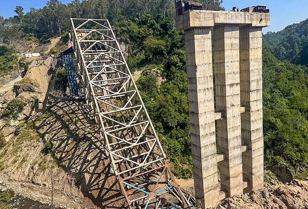 Under-construction truss bridge collapses in Himachals Hamirpur district
