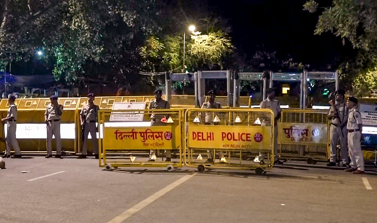 Security beefs up as barricades installed at Jantar Mantar after Delhi Police denies permission for a proposed protest by Students' Federation of India (SFI) and the Democratic Youth Federation of India (DYFI) against Chief Election Commissioner (CEC) Gyanesh Kumar, demanding his resignation, in New Delhi, Thursday, Oct. 1, 2026.  - X