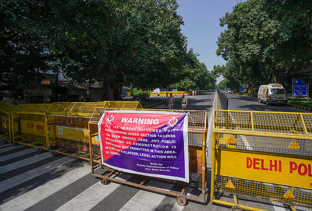 protest at Jantar Mantar against CEC
