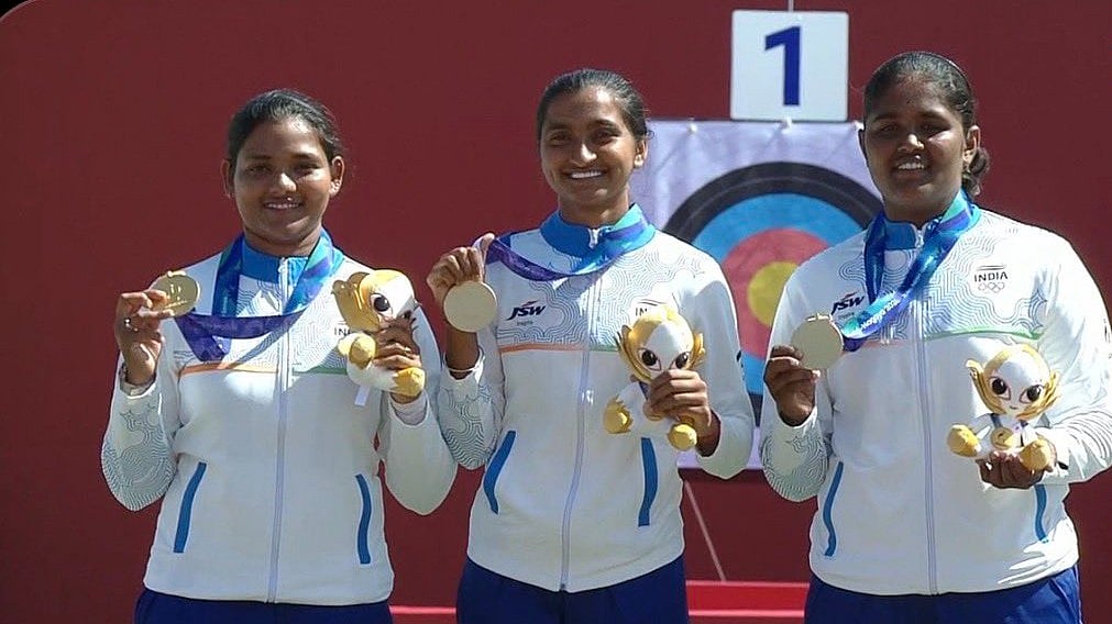 Ankita Bhakat Kirti Sharma Kumkum Mohod Gold Medal 