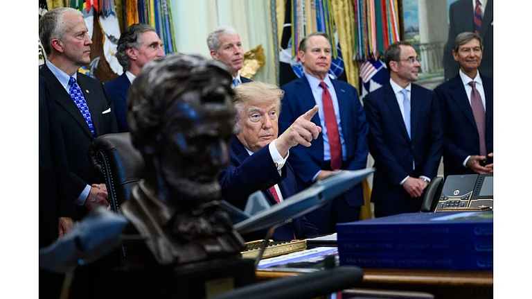 US President Donald Trump in Oval Office - X@WhiteHouse