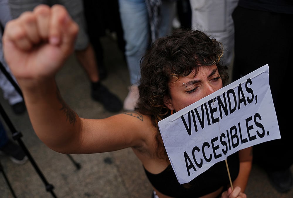 Vulture funds Spain housing