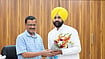 Sukhveer Singh Maiserkhana: The AAP MLA Suspended After Raising Teacher Shortage In Punjab Facebbok : Sukhveer Singh Maiserkhana with Arvind Kejriwal