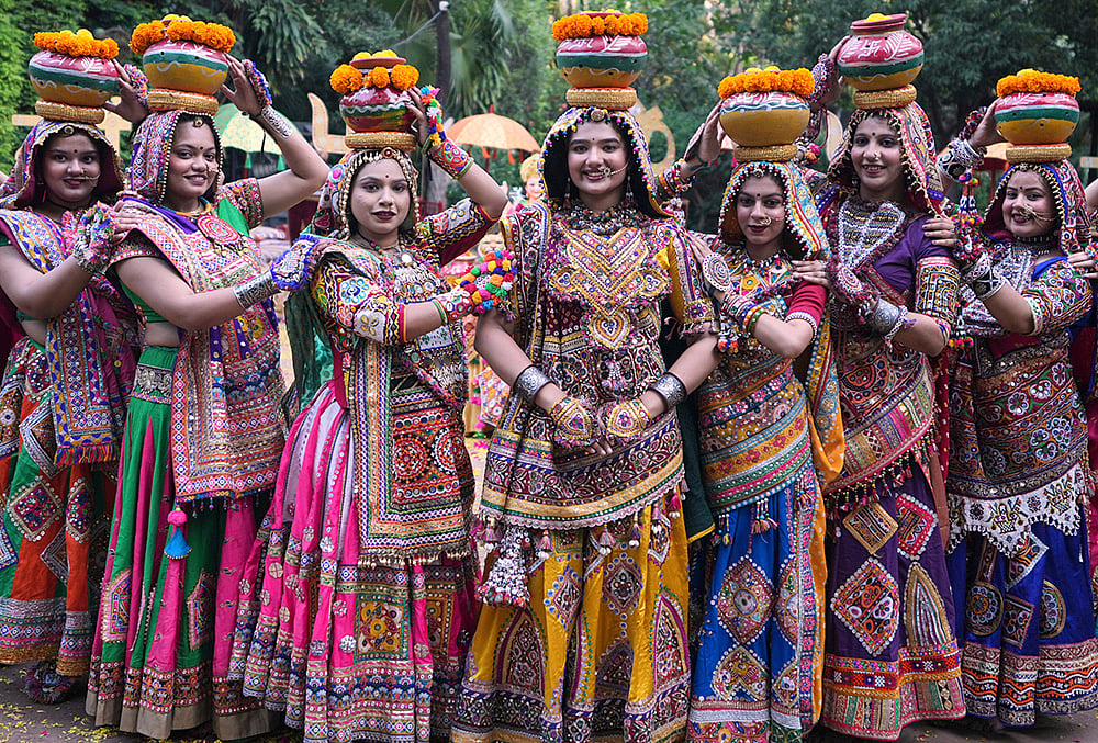 Garba dance practice Ahmedabad
