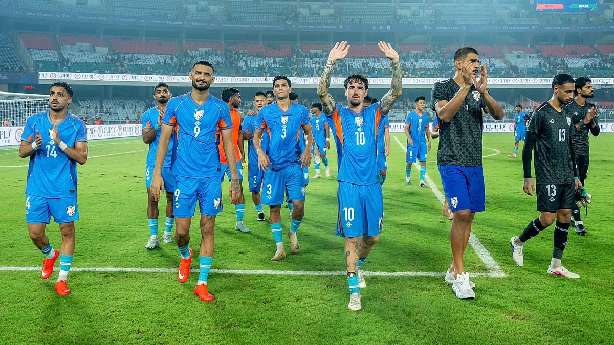 Indian Football Team players greeting the fans after match against Brazil at Kolkata.  - IndianFootball/X