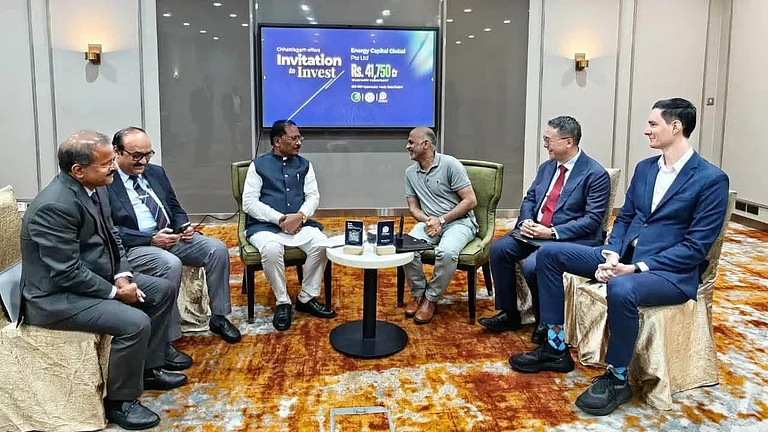 Singapore's Energy Capital Global to Invest ₹41,750 Crore in Al-Ready Data Centre Campus in Chhattisgarh - null