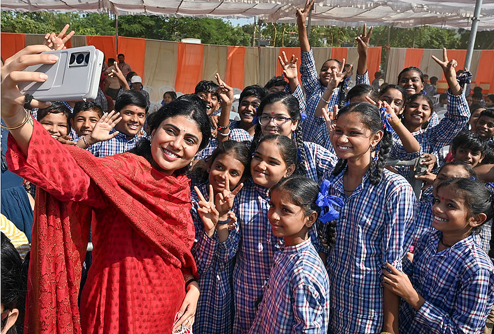 Seva Sankalp Abhiyan in Rajkot
