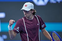 Alex De Minaur Reaches China Open 2026 Final After Hubert Hurkacz Retires | Photo: AP/Achmad Ibrahim : Alex De Minaur, of Australia, celebrates winning a point against Hubert Hurkacz of Poland, during the men's single semi-final match at the China Open tennis tournament in Beijing, Monday, Oct. 5, 2026.