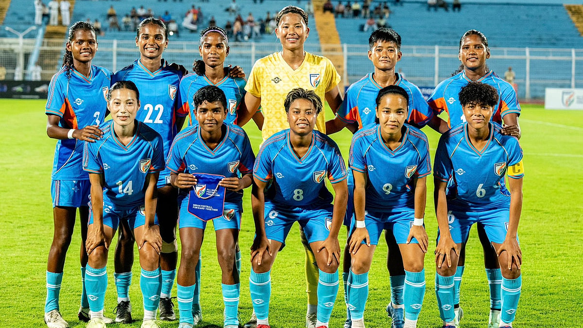 India Women's football tema players ahead of friendly match against Russia at Kolkata.  - IndianFootball/X