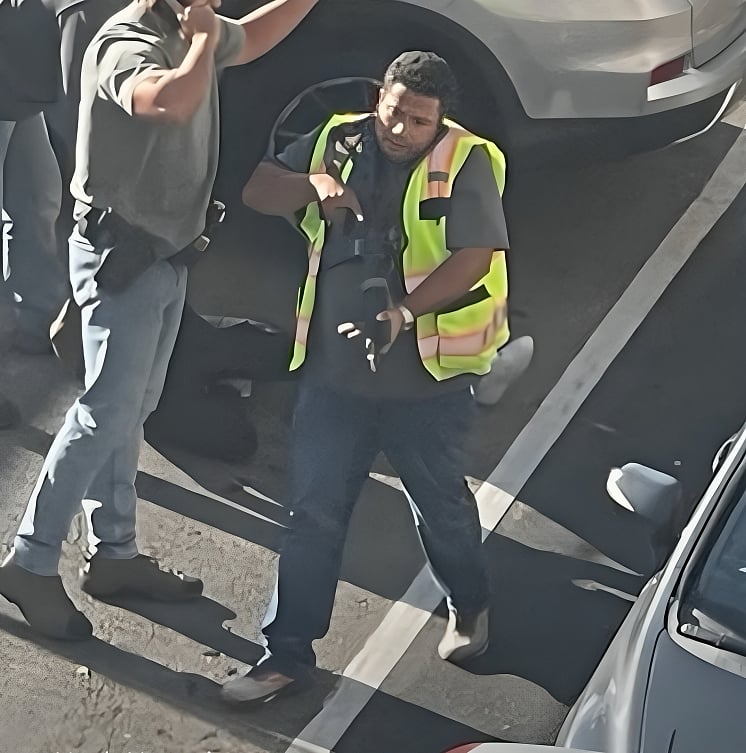 An ICE agent shot Oscar Belgal in the Bronx while a five-year-old child was inside the car. - X