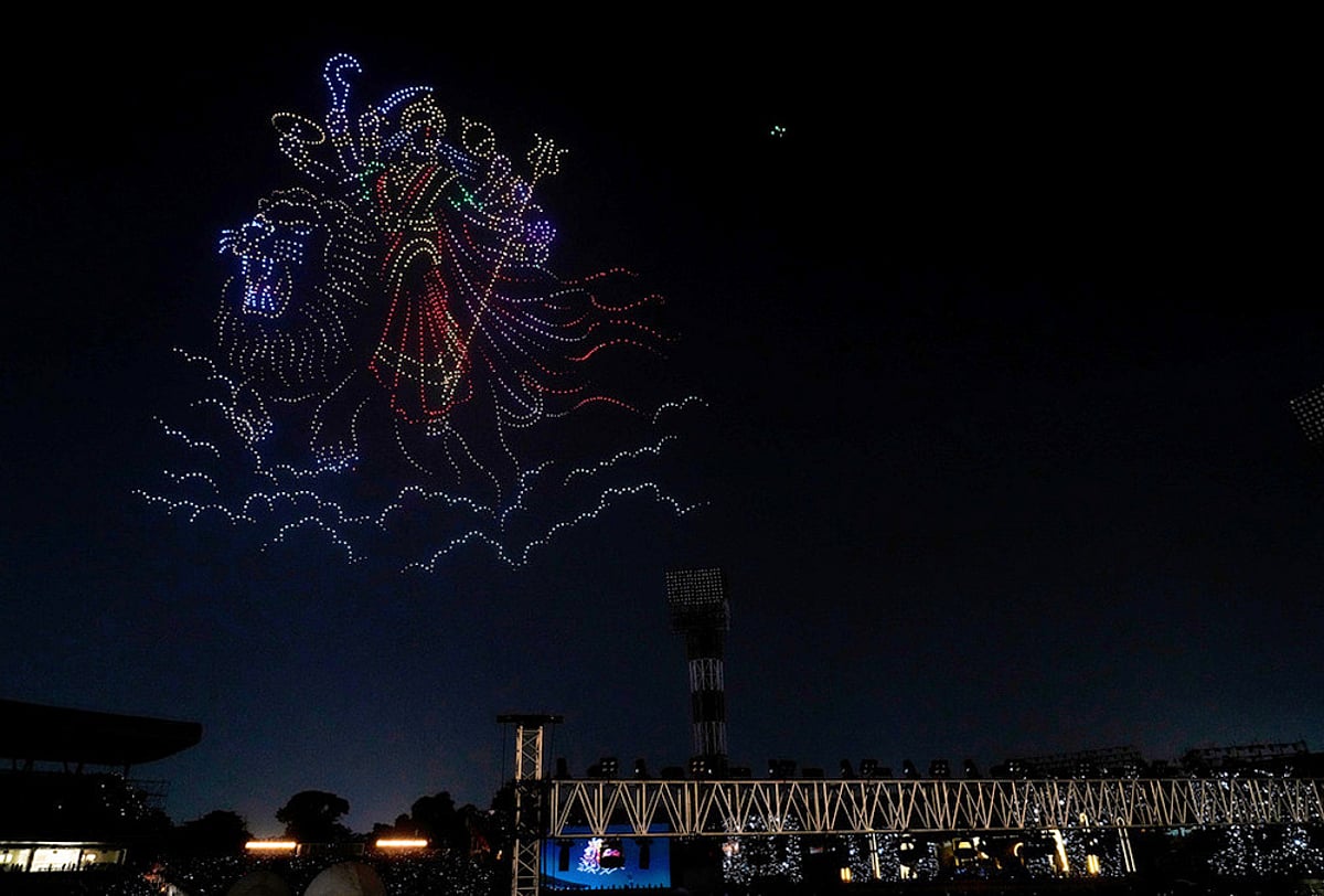 Mahalaya drone show Eden Gardens