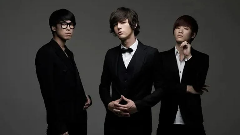 Mate to Hold First Solo Concert - X