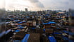 IMAGO/Zuma Press Wire : A general view of Dharavi, one of the world s most densely populated slum settlements, spread across nearly 600 acres in central Mumbai