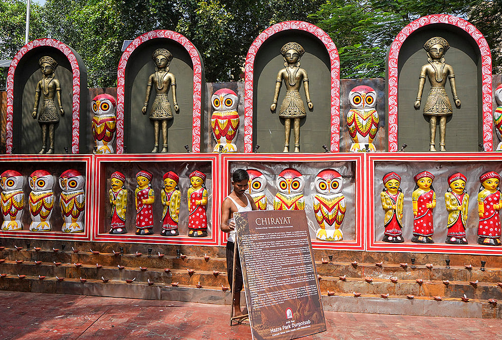 Kolkata Durga Puja pandal photos
