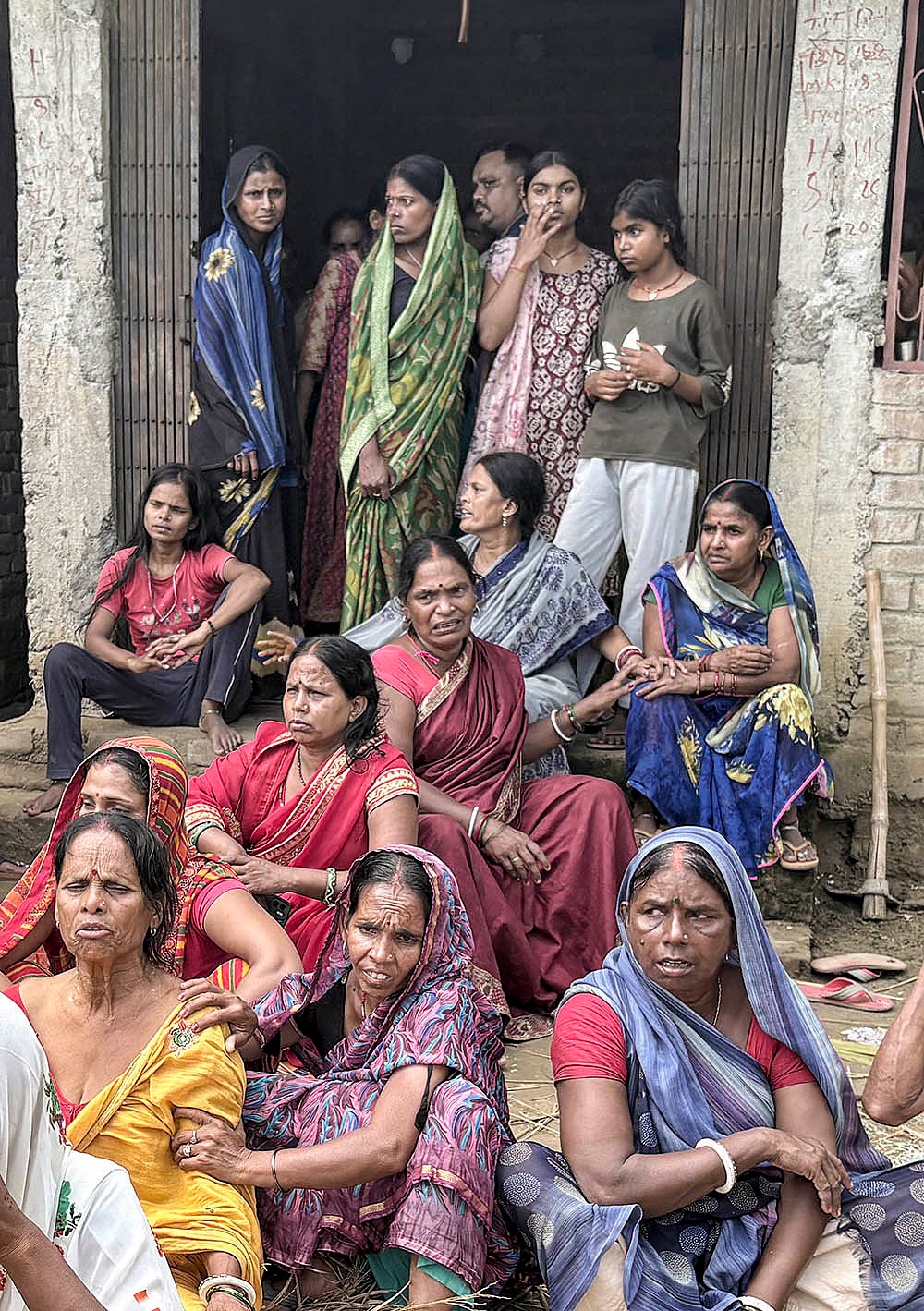 Bihar boat capsize death toll 13
