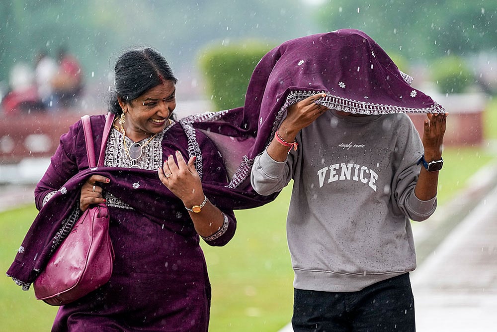 Weather Rain in Delhi