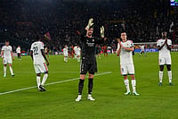 Roma Collapse Late As Real Madrid Snatch Victory In Dying Minutes | Photo: AP/Alessandra Tarantino : Real Madrid players celebrate at the end of a Champions League opening phase soccer match between Roma and Real Madrid, in Rome, Wednesday, Oct.14, 2026.