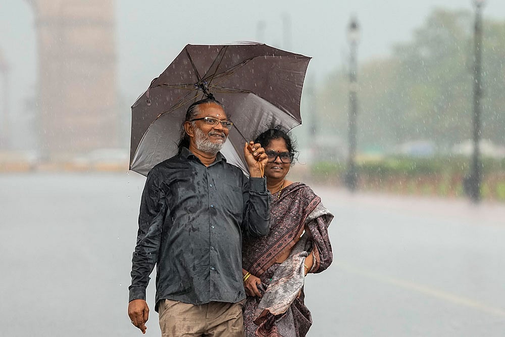 Weather Rain in Delhi