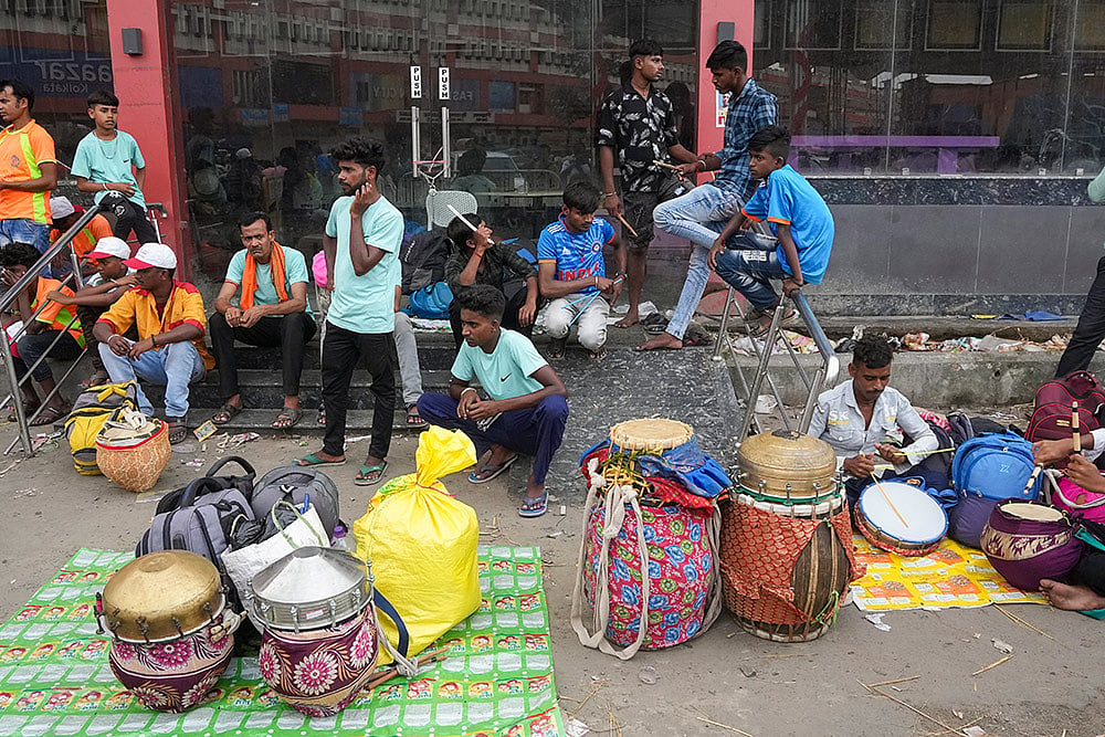 Dhakis Traditional Bengali Drummers