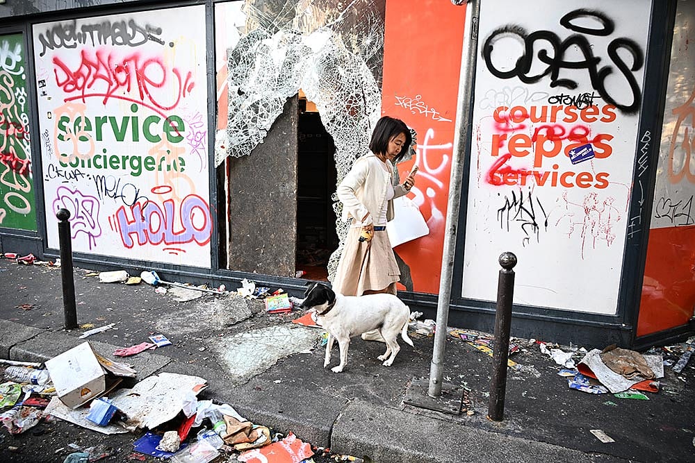 Violent protests in France