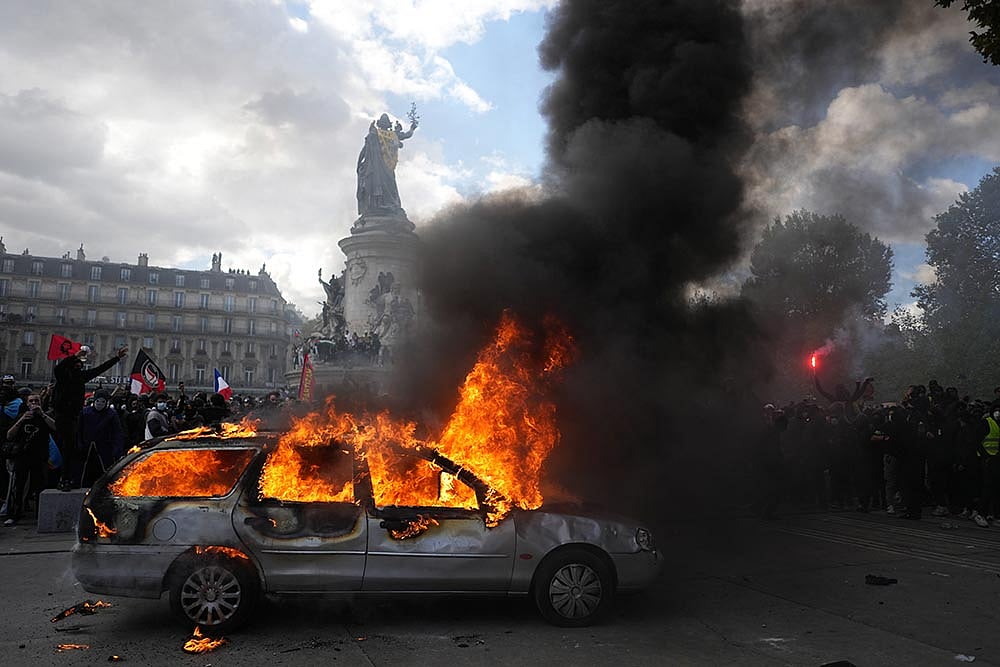 Violent protests in France