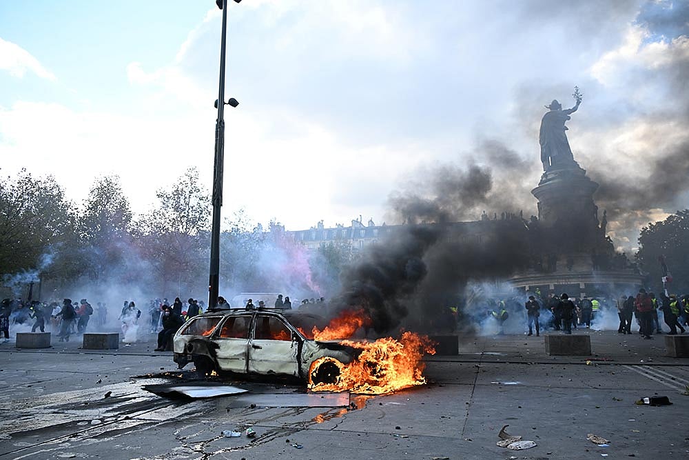 Violent protests in France