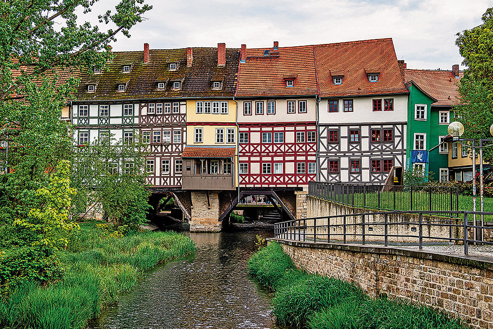 Bridge Across Forever: The 700-year-old Krämerbrücke, Europe’s longest continuously inhabited bridge - | Photo: Shutterstock