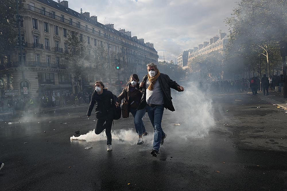 Violent protests in France