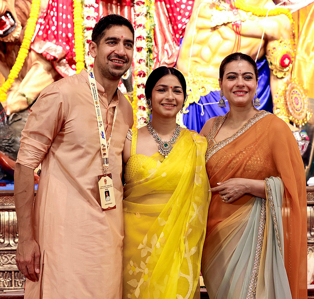 Filmmaker Ayan Mukerji, actress Tanishaa Mukerji, and Bollywood actress Kajol 