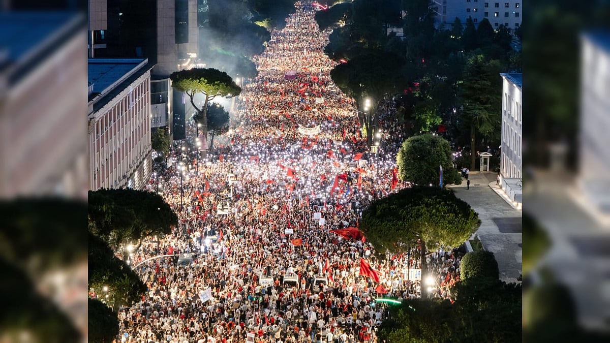 Protest in Albania - X@mhdksafa