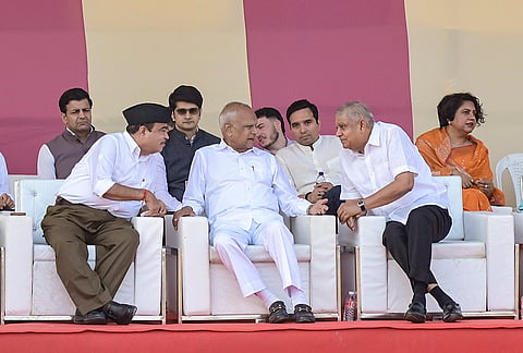 Union Minister Nitin Gadkari, former Vice President Jagdeep Dhankhar, and former Governor Banwarilal Purohit during the 'Vijayadashami Utsav 2026', in Nagpur, Maharashtra.