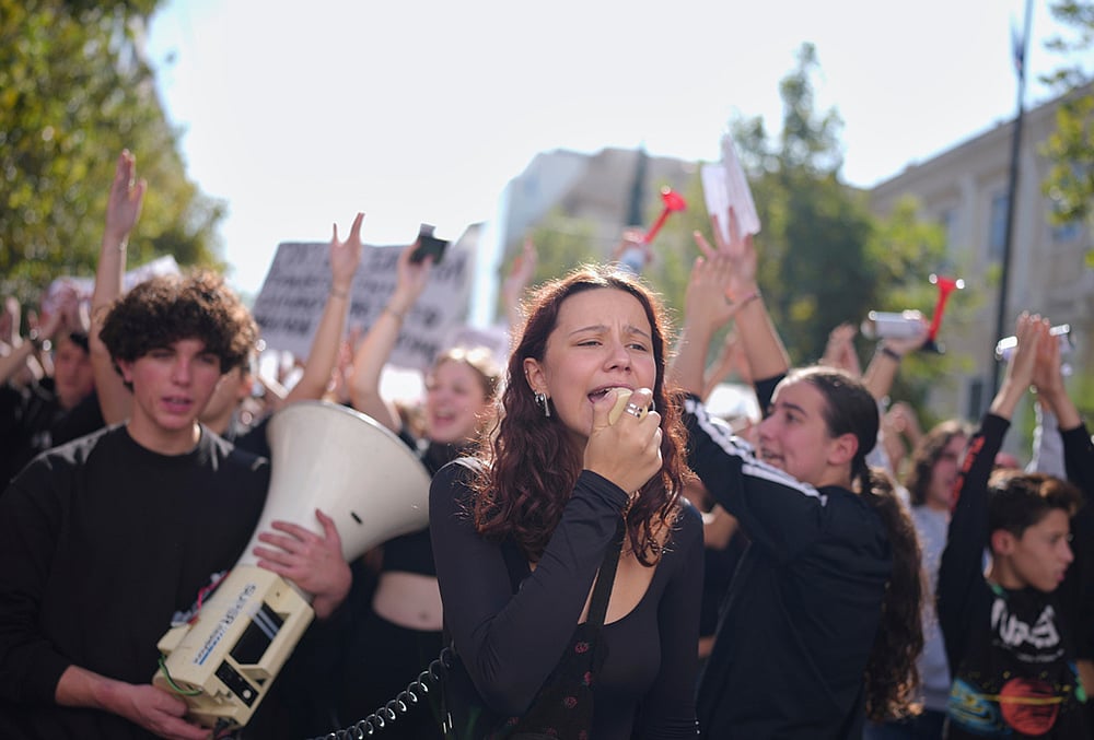 greek workers wage protest