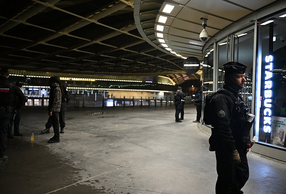 France protests 2026 photos