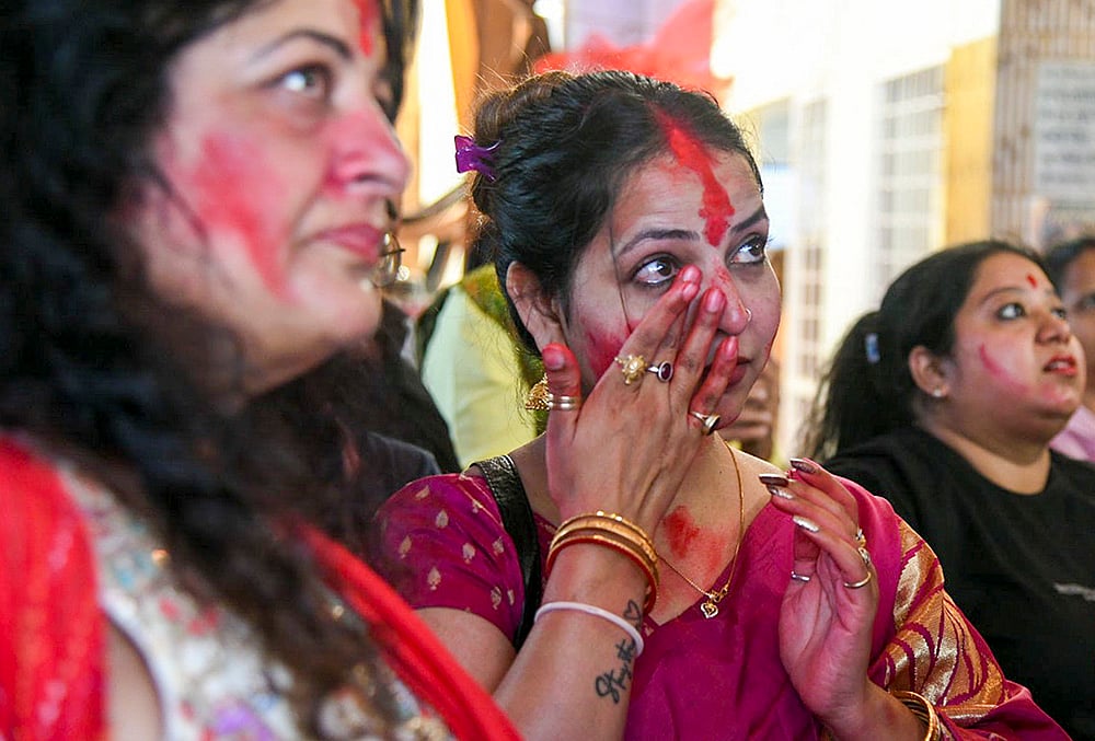 Sindoor Khela in Dehradun